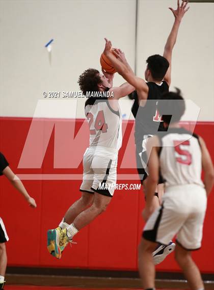 Thumbnail 2 in Arleta vs Waverly (2021 Burroughs varsity Tournament) photogallery.