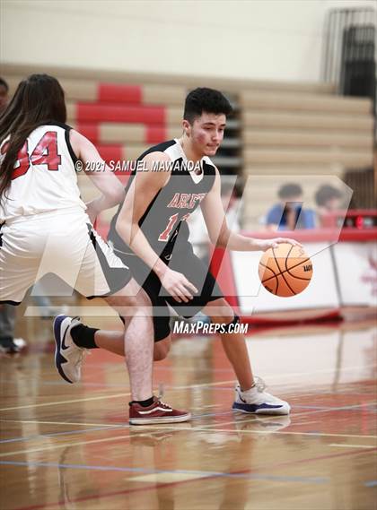 Thumbnail 2 in Arleta vs Waverly (2021 Burroughs varsity Tournament) photogallery.
