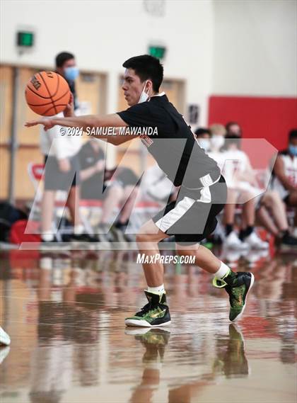 Thumbnail 1 in Arleta vs Waverly (2021 Burroughs varsity Tournament) photogallery.