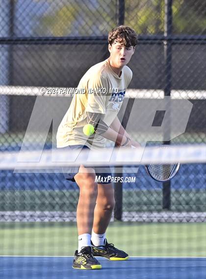 Thumbnail 2 in Delta vs Noblesville (IHSAA Region 14 Championship) photogallery.