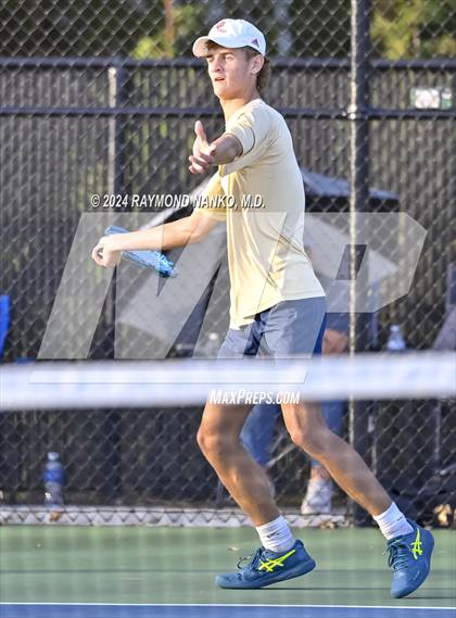 Thumbnail 2 in Delta vs Noblesville (IHSAA Region 14 Championship) photogallery.