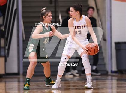 Thumbnail 3 in Jackson vs. GlenOak (OHSAA Division I District Final) photogallery.