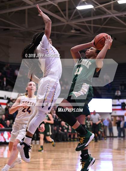 Thumbnail 1 in Jackson vs. GlenOak (OHSAA Division I District Final) photogallery.