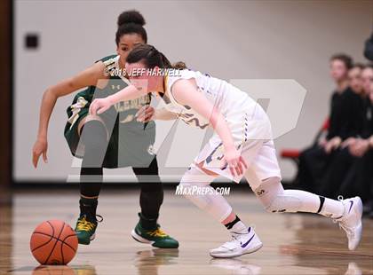 Thumbnail 3 in Jackson vs. GlenOak (OHSAA Division I District Final) photogallery.