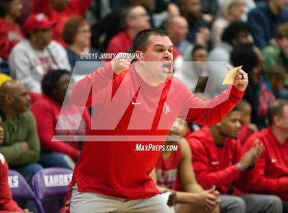Thumbnail 2 in Collinsville vs. Alton (IHSA Regional Final) photogallery.