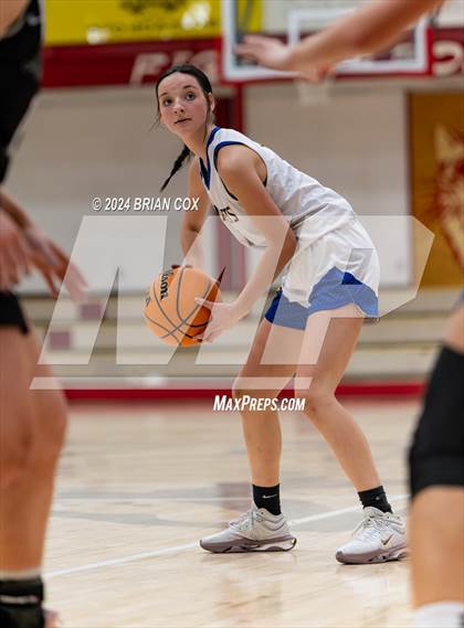 Thumbnail 1 in Marshall vs Kingston (Arvest Tournament) photogallery.