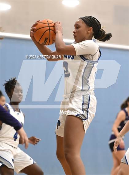Thumbnail 1 in Marlborough vs. Desert Pines (Larry Doyle Tournament) photogallery.