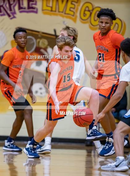 Thumbnail 1 in Hoggard vs. Southern Lee (Cumberland County Holiday Classic - 2nd Round) photogallery.