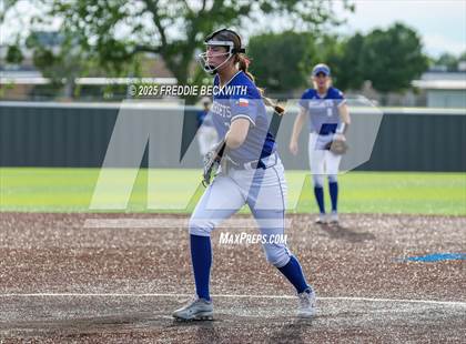 Thumbnail 3 in S & S Consolidated @ Hooks (UIL 3A Regional Semifinal Playoff) photogallery.