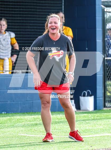 Thumbnail 3 in S & S Consolidated @ Hooks (UIL 3A Regional Semifinal Playoff) photogallery.