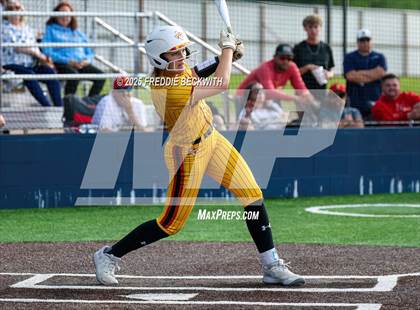 Thumbnail 2 in S & S Consolidated @ Hooks (UIL 3A Regional Semifinal Playoff) photogallery.