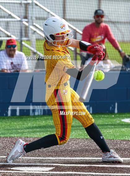 Thumbnail 1 in S & S Consolidated @ Hooks (UIL 3A Regional Semifinal Playoff) photogallery.