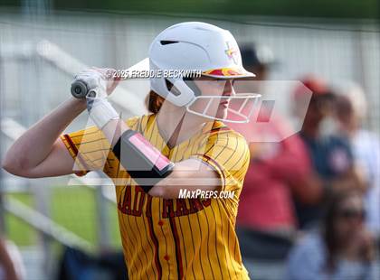 Thumbnail 2 in S & S Consolidated @ Hooks (UIL 3A Regional Semifinal Playoff) photogallery.