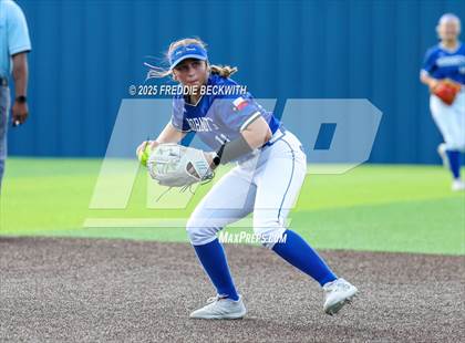 Thumbnail 1 in S & S Consolidated @ Hooks (UIL 3A Regional Semifinal Playoff) photogallery.
