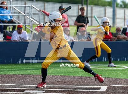 Thumbnail 3 in S & S Consolidated @ Hooks (UIL 3A Regional Semifinal Playoff) photogallery.