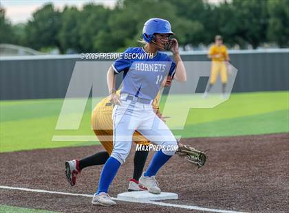 Thumbnail 3 in S & S Consolidated @ Hooks (UIL 3A Regional Semifinal Playoff) photogallery.