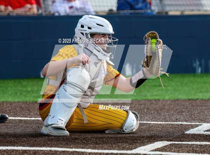 Thumbnail 3 in S & S Consolidated @ Hooks (UIL 3A Regional Semifinal Playoff) photogallery.