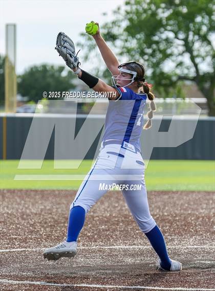 Thumbnail 2 in S & S Consolidated @ Hooks (UIL 3A Regional Semifinal Playoff) photogallery.
