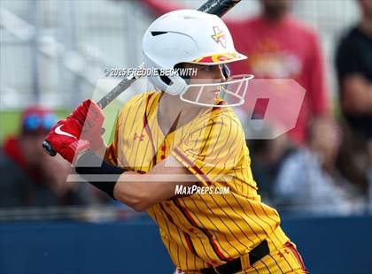 Thumbnail 3 in S & S Consolidated @ Hooks (UIL 3A Regional Semifinal Playoff) photogallery.