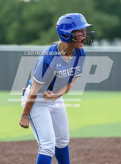 Thumbnail 2 in S & S Consolidated @ Hooks (UIL 3A Regional Semifinal Playoff) photogallery.