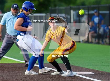 Thumbnail 2 in S & S Consolidated @ Hooks (UIL 3A Regional Semifinal Playoff) photogallery.
