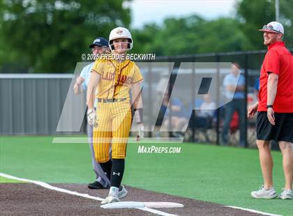 Thumbnail 2 in S & S Consolidated @ Hooks (UIL 3A Regional Semifinal Playoff) photogallery.