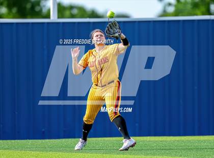 Thumbnail 2 in S & S Consolidated @ Hooks (UIL 3A Regional Semifinal Playoff) photogallery.