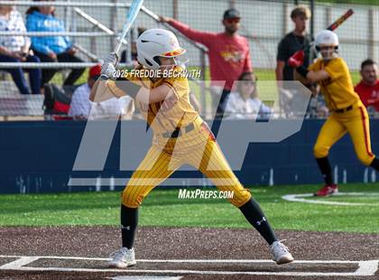 Thumbnail 3 in S & S Consolidated @ Hooks (UIL 3A Regional Semifinal Playoff) photogallery.