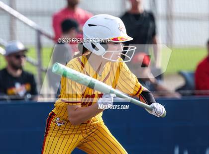 Thumbnail 3 in S & S Consolidated @ Hooks (UIL 3A Regional Semifinal Playoff) photogallery.