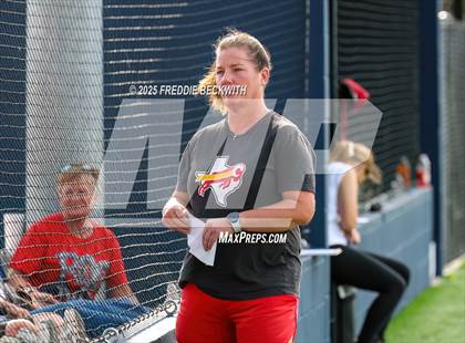Thumbnail 1 in S & S Consolidated @ Hooks (UIL 3A Regional Semifinal Playoff) photogallery.