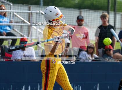 Thumbnail 3 in S & S Consolidated @ Hooks (UIL 3A Regional Semifinal Playoff) photogallery.