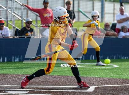 Thumbnail 1 in S & S Consolidated @ Hooks (UIL 3A Regional Semifinal Playoff) photogallery.