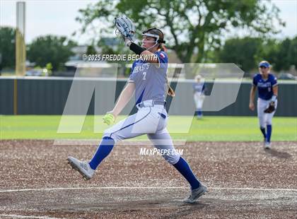 Thumbnail 1 in S & S Consolidated @ Hooks (UIL 3A Regional Semifinal Playoff) photogallery.