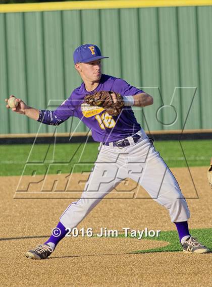 Thumbnail 1 in Brock vs Farmersville (UIL 3A Regional Semifinal) photogallery.