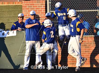 Thumbnail 3 in Brock vs Farmersville (UIL 3A Regional Semifinal) photogallery.