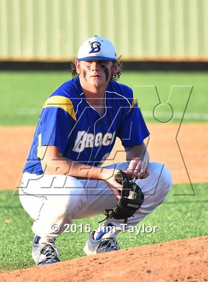 Thumbnail 2 in Brock vs Farmersville (UIL 3A Regional Semifinal) photogallery.
