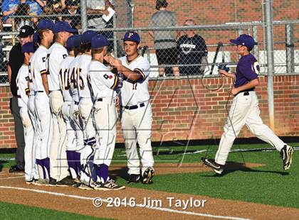 Thumbnail 1 in Brock vs Farmersville (UIL 3A Regional Semifinal) photogallery.