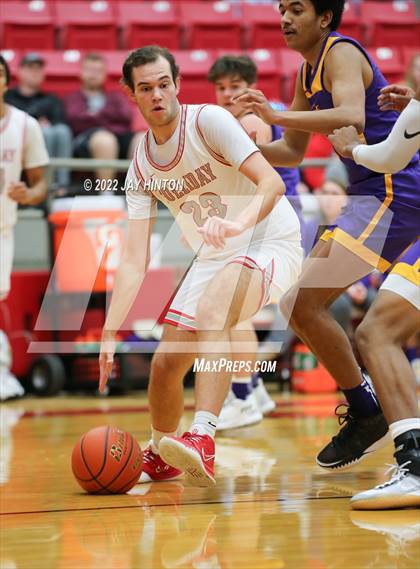 Thumbnail 3 in Holliday vs. Early photogallery.