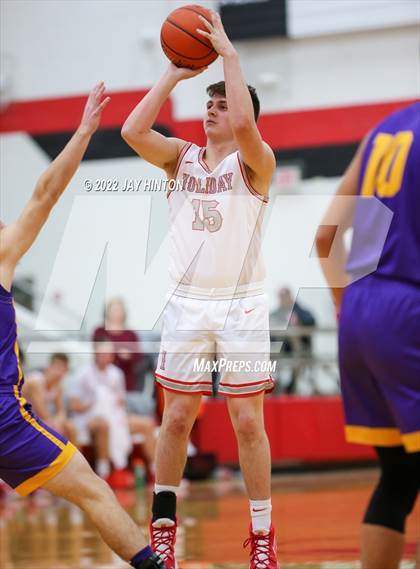 Thumbnail 3 in Holliday vs. Early photogallery.