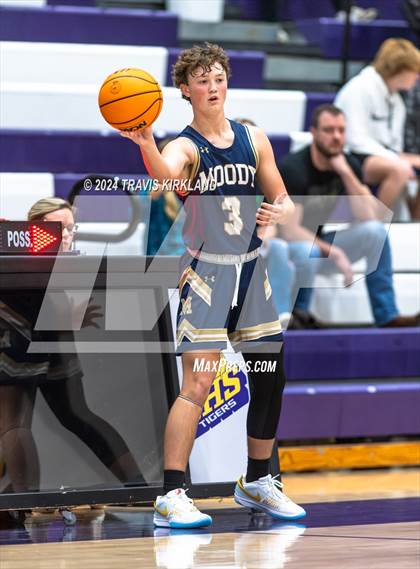 Thumbnail 1 in Moody @ Springville photogallery.