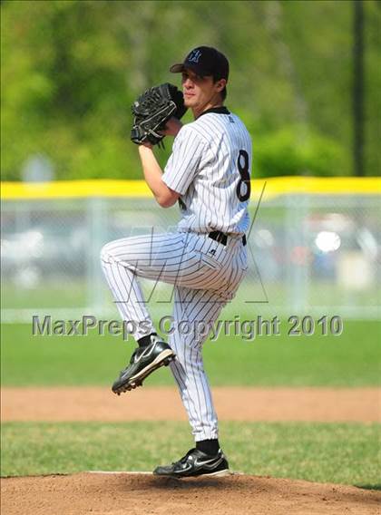 Thumbnail 3 in West Haven @ North Haven photogallery.