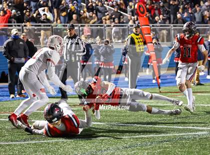 Thumbnail 2 in East Islip vs. South Side - Division III Long Island Championship photogallery.