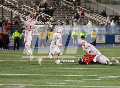 Thumbnail 2 in East Islip vs. South Side - Division III Long Island Championship photogallery.