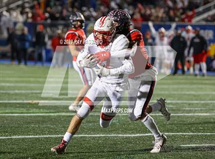 Thumbnail 1 in East Islip vs. South Side - Division III Long Island Championship photogallery.