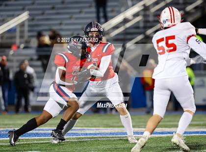 Thumbnail 3 in East Islip vs. South Side - Division III Long Island Championship photogallery.