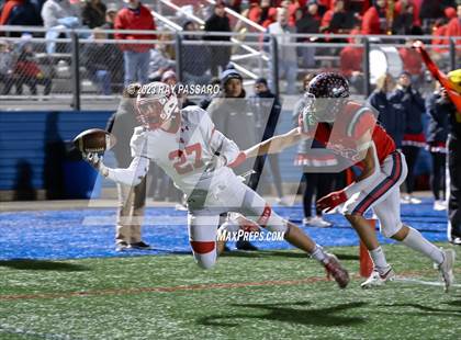 Thumbnail 3 in East Islip vs. South Side - Division III Long Island Championship photogallery.