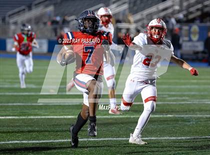 Thumbnail 2 in East Islip vs. South Side - Division III Long Island Championship photogallery.