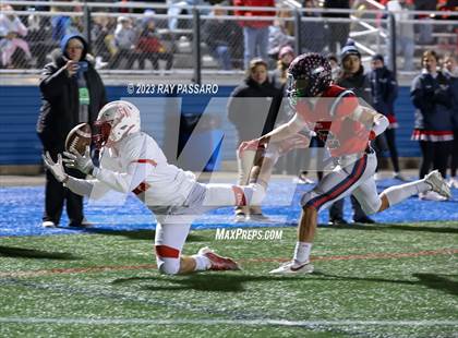 Thumbnail 3 in East Islip vs. South Side - Division III Long Island Championship photogallery.