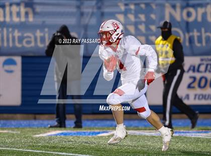 Thumbnail 3 in East Islip vs. South Side - Division III Long Island Championship photogallery.