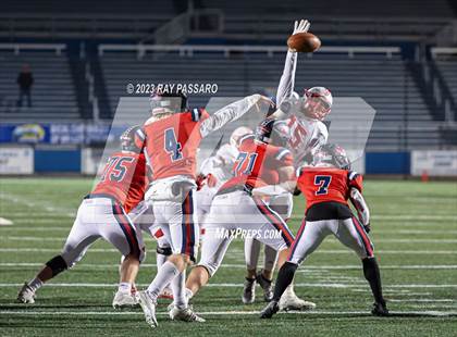 Thumbnail 3 in East Islip vs. South Side - Division III Long Island Championship photogallery.